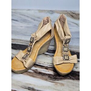 Patrizia by Spring Step Beige Beaded Wedge Sandals‎ Studded Bow T-Strap Size 39